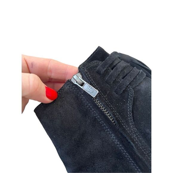 Frye Black Wedge Zip Up Ankle Boots size 8 M  Suede Cece - Picture 9 of 13